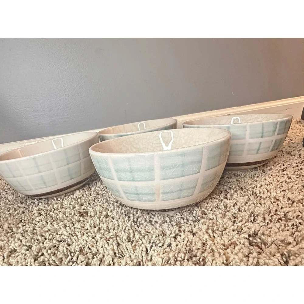 Pier 1 Checkerboard Stoneware Bowls Set of 4 Light Blue White Crackle Glaze 6.25